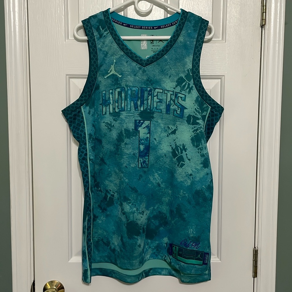 LaMelo Ball Charlotte Hornets 2023 Select Series Nike Dri-FIT Swingman Jersey L